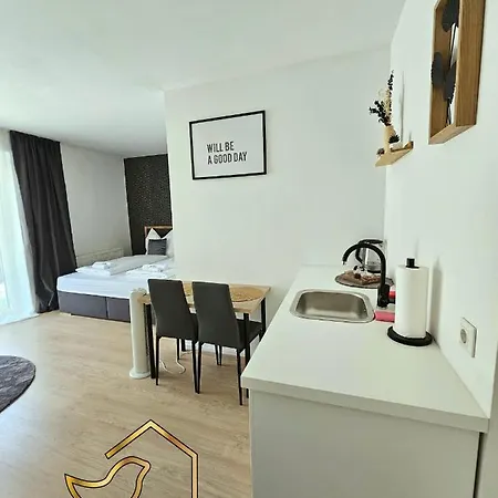 Bird Home Room 9 Klagenfurt am Woerthersee Exterior photo