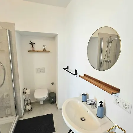 Bird Home Room 9 Klagenfurt am Woerthersee Exterior photo